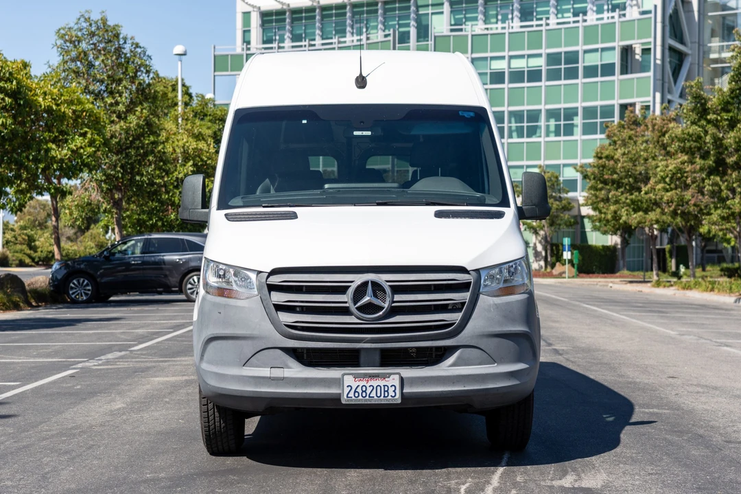 2019 Mercedes-Benz VS30 Sprinter - Image 2 of 31