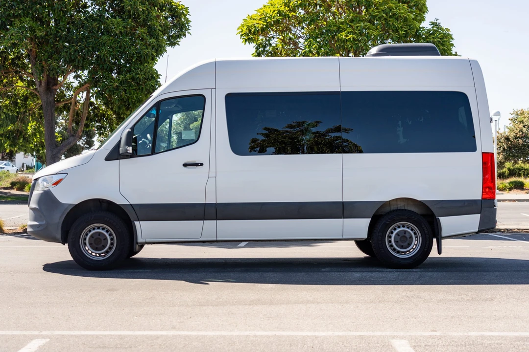 2019 Mercedes-Benz VS30 Sprinter - Image 4 of 31