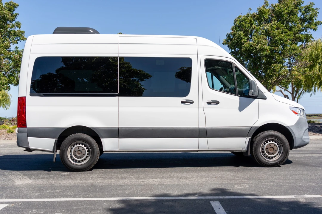 2019 Mercedes-Benz VS30 Sprinter - Image 8 of 31