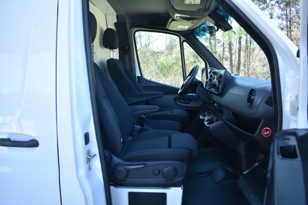 2019 Mercedes-Benz VS30 Sprinter - Image 13 of 19
