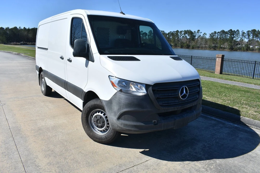 2019 Mercedes-Benz VS30 Sprinter - Image 2 of 12