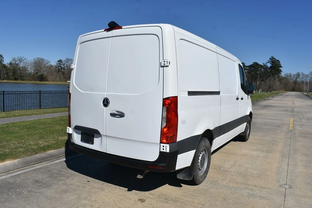 2019 Mercedes-Benz VS30 Sprinter - Image 4 of 19