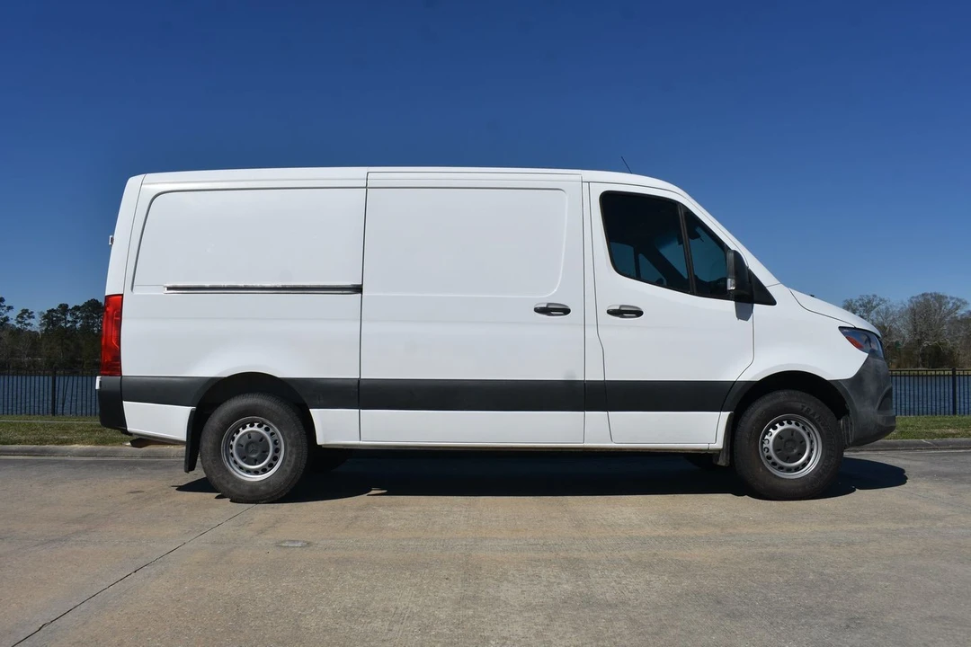 2019 Mercedes-Benz VS30 Sprinter - Image 3 of 19
