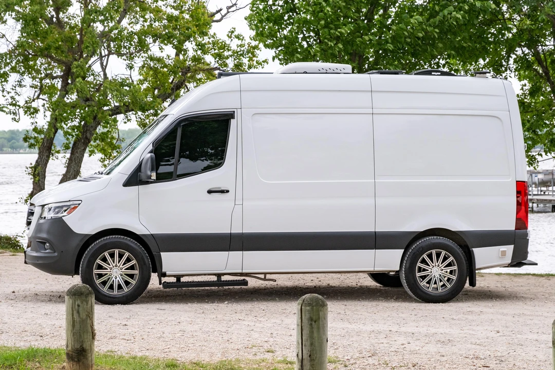 2019 Mercedes-Benz VS30 Sprinter - Image 3 of 31