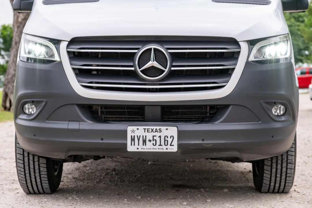 2019 Mercedes-Benz VS30 Sprinter - Image 11 of 31