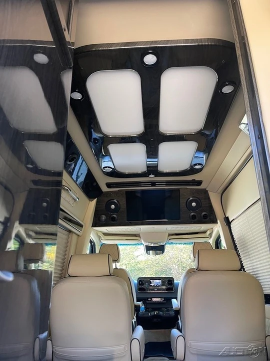 2019 Mercedes-Benz VS30 Sprinter - Image 20 of 21