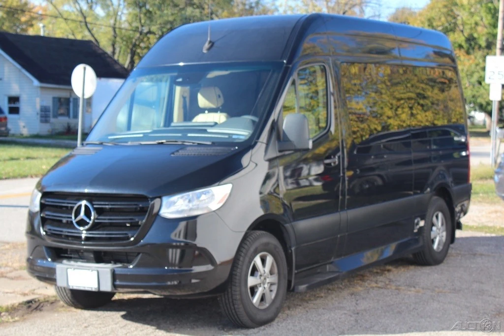 2019 Mercedes-Benz VS30 Sprinter - Image 10 of 21