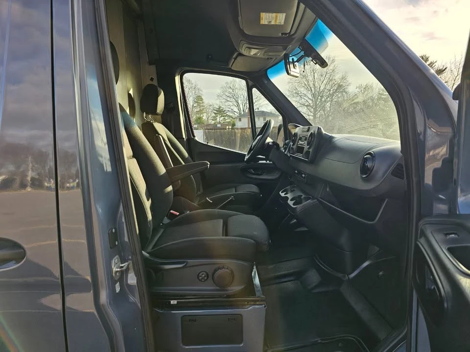 2019 Mercedes-Benz VS30 Sprinter - Image 16 of 20
