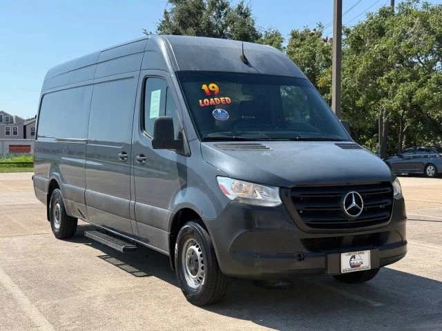 2019 Mercedes-Benz VS30 Sprinter - Image 2 of 19