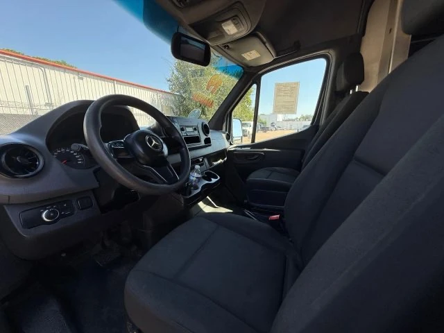 2019 Mercedes-Benz VS30 Sprinter - Image 12 of 19
