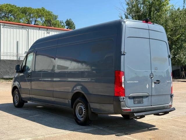 2019 Mercedes-Benz VS30 Sprinter - Image 7 of 19