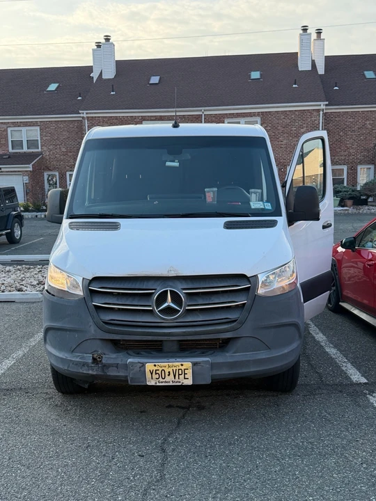 2019 Mercedes-Benz VS30 Sprinter - Image 2 of 10