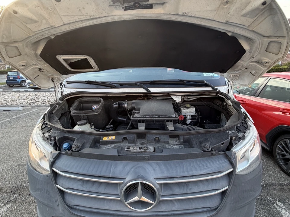 2019 Mercedes-Benz VS30 Sprinter - Image 9 of 10