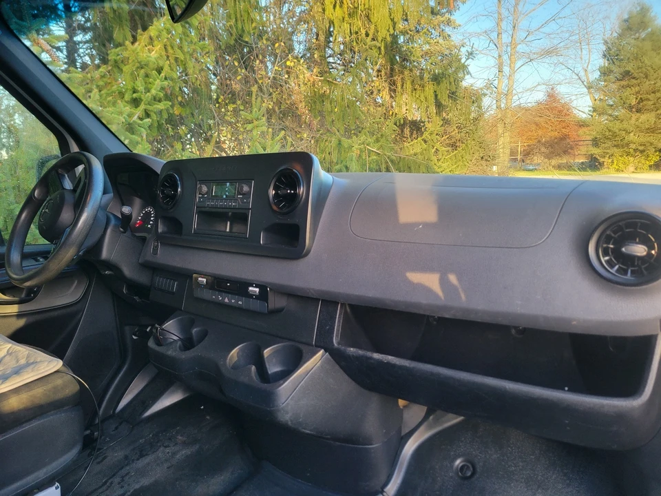2019 Mercedes-Benz VS30 Sprinter - Image 12 of 18
