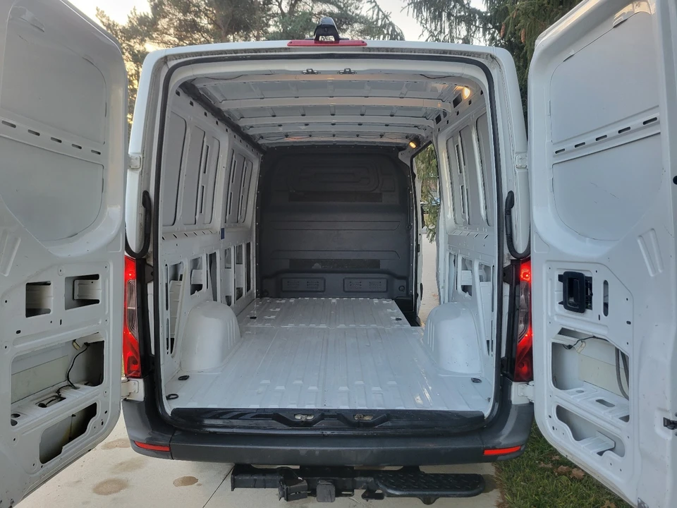2019 Mercedes-Benz VS30 Sprinter - Image 15 of 18