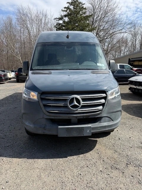 2019 Mercedes-Benz VS30 Sprinter - Image 2 of 15