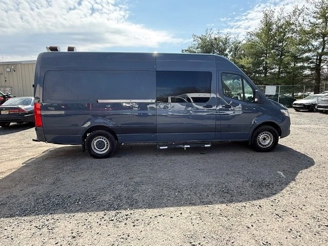 2019 Mercedes-Benz VS30 Sprinter - Image 8 of 15