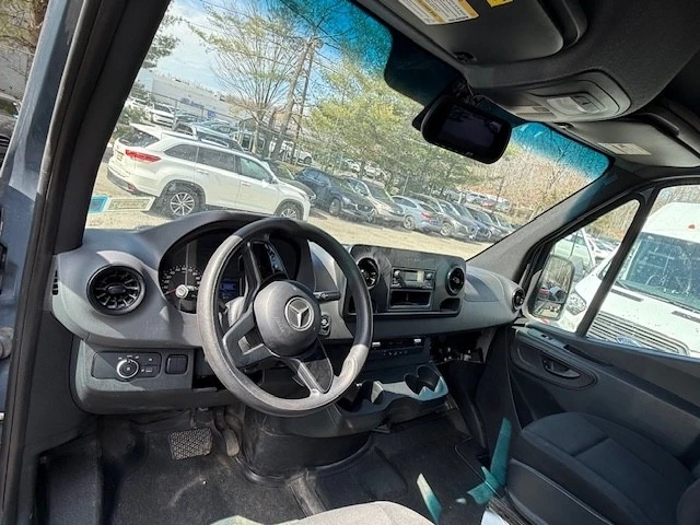 2019 Mercedes-Benz VS30 Sprinter - Image 10 of 15