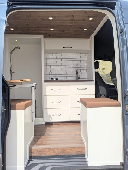 2019 Mercedes-Benz VS30 Sprinter - Image 17 of 18