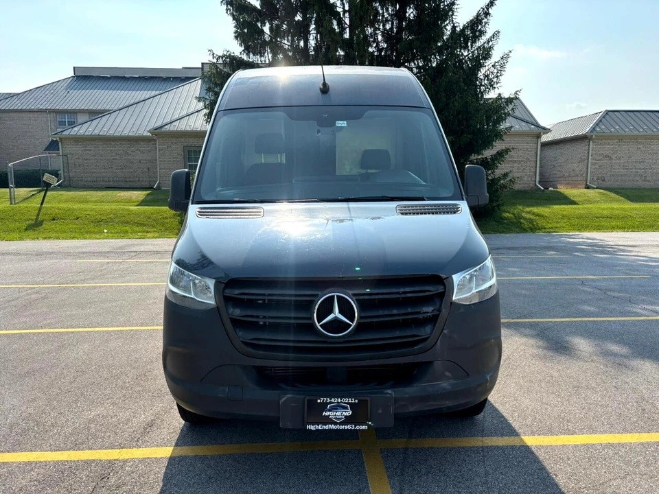 2019 Mercedes-Benz VS30 Sprinter - Image 8 of 21