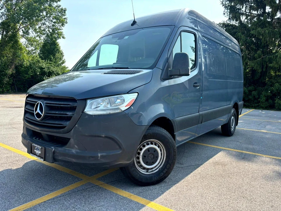 2019 Mercedes-Benz VS30 Sprinter - Image 2 of 21