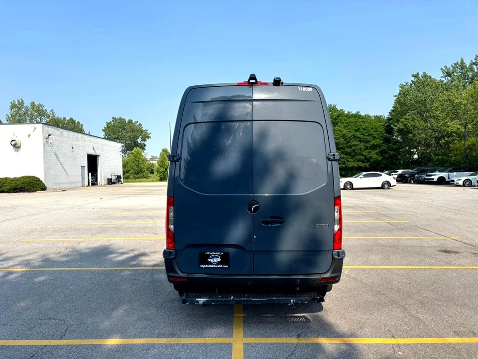 2019 Mercedes-Benz VS30 Sprinter - Image 4 of 21