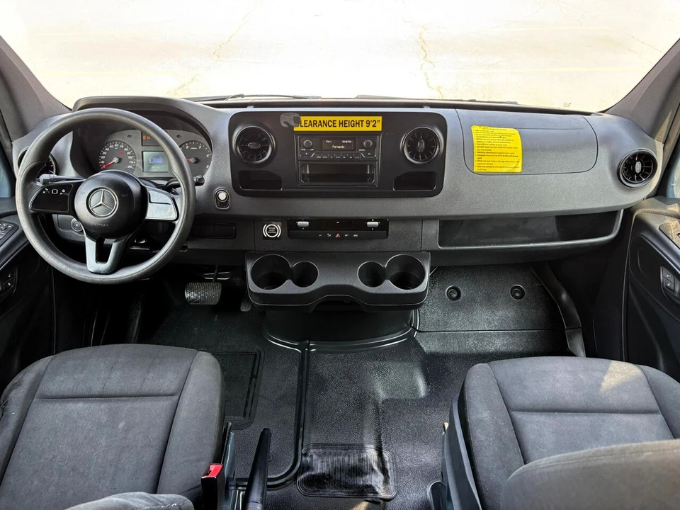 2019 Mercedes-Benz VS30 Sprinter - Image 16 of 21