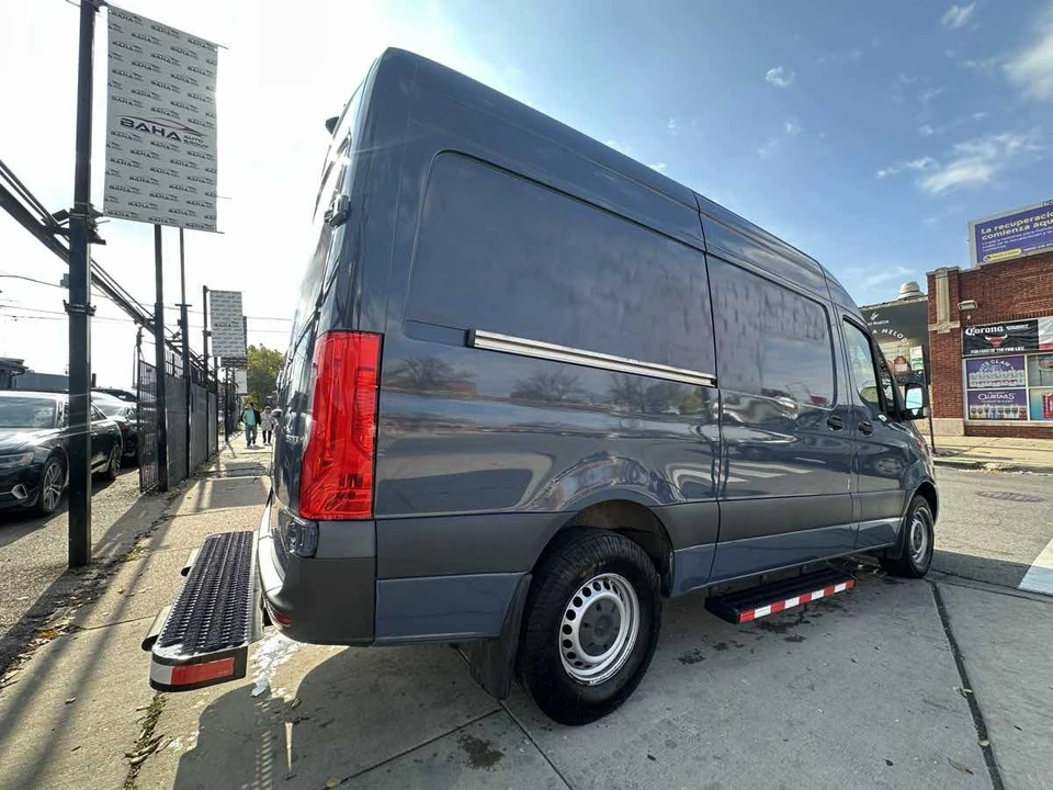 2019 Mercedes-Benz VS30 Sprinter - Image 9 of 21