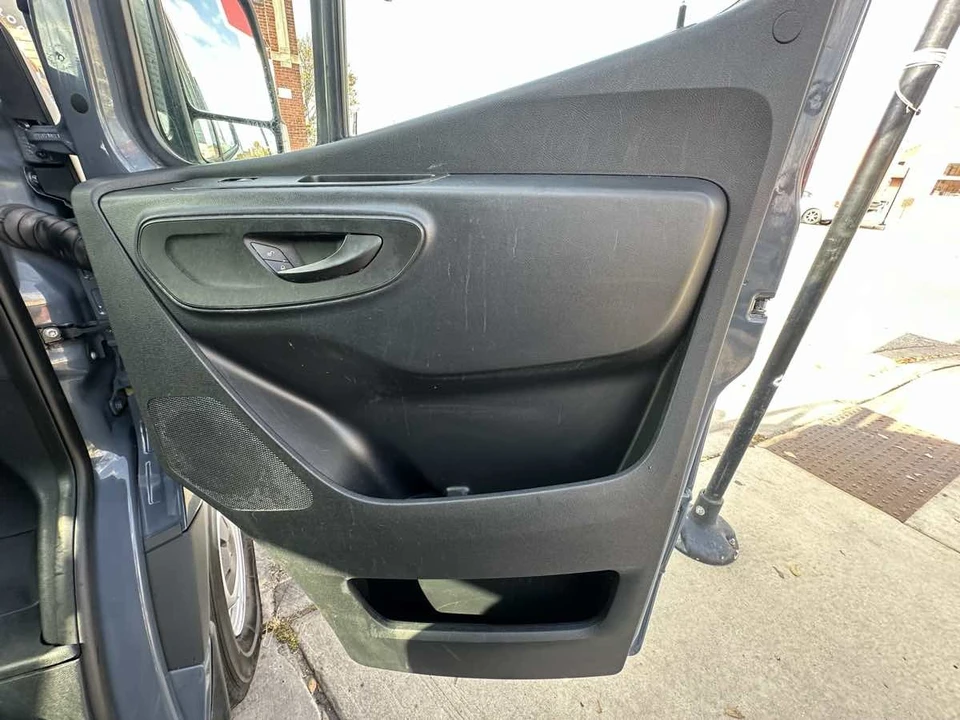 2019 Mercedes-Benz VS30 Sprinter - Image 16 of 21