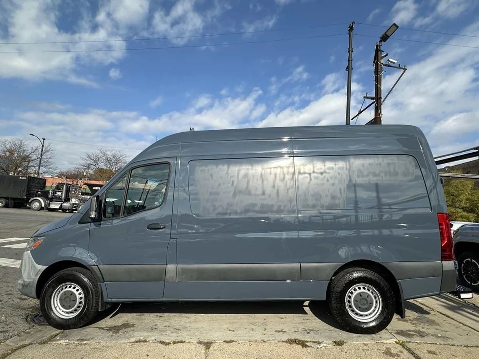 2019 Mercedes-Benz VS30 Sprinter - Image 4 of 21