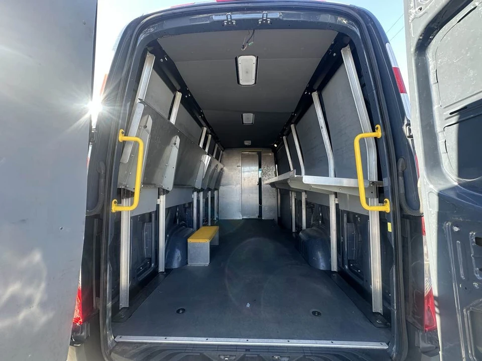 2019 Mercedes-Benz VS30 Sprinter - Image 17 of 21