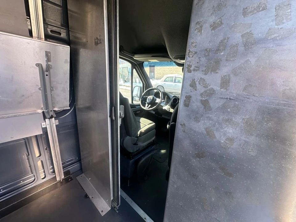 2019 Mercedes-Benz VS30 Sprinter - Image 20 of 21