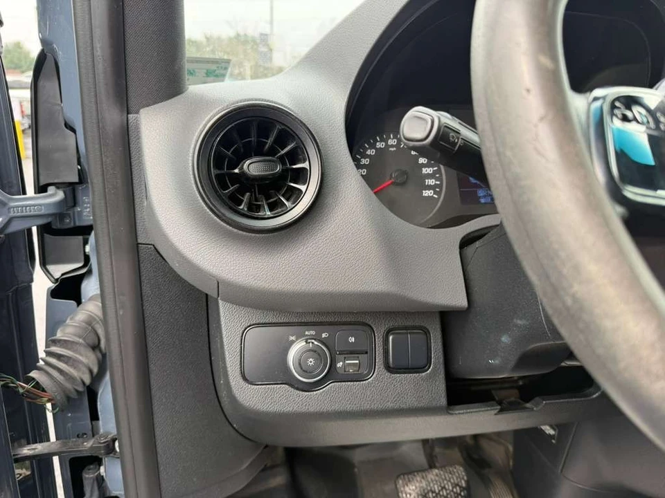2019 Mercedes-Benz VS30 Sprinter - Image 15 of 21