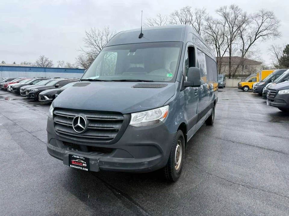 2019 Mercedes-Benz VS30 Sprinter - Image 2 of 21