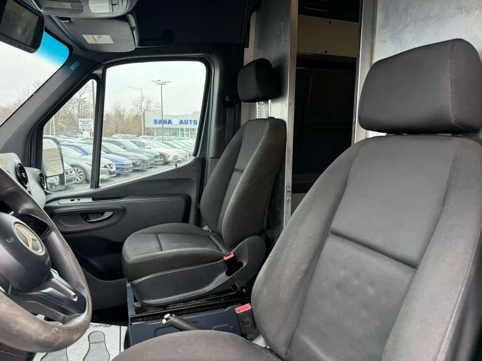 2019 Mercedes-Benz VS30 Sprinter - Image 18 of 21