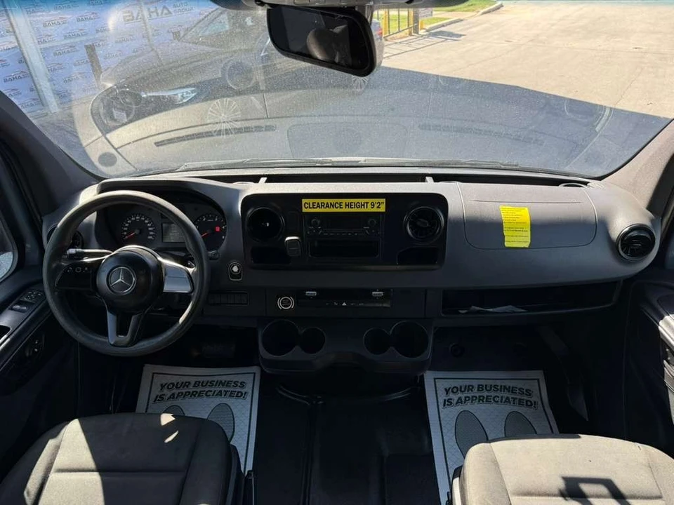 2019 Mercedes-Benz VS30 Sprinter - Image 18 of 21