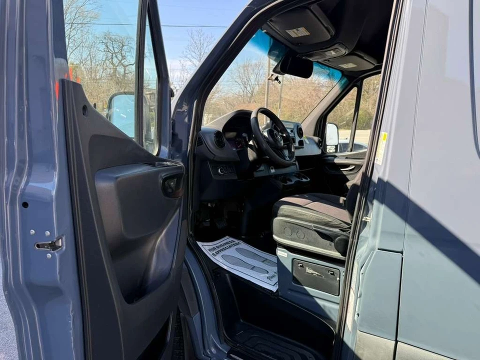 2019 Mercedes-Benz VS30 Sprinter - Image 21 of 21
