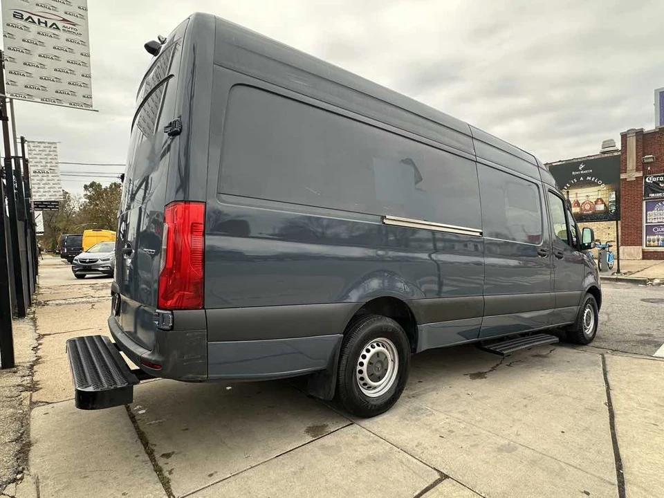 2019 Mercedes-Benz VS30 Sprinter - Image 9 of 21