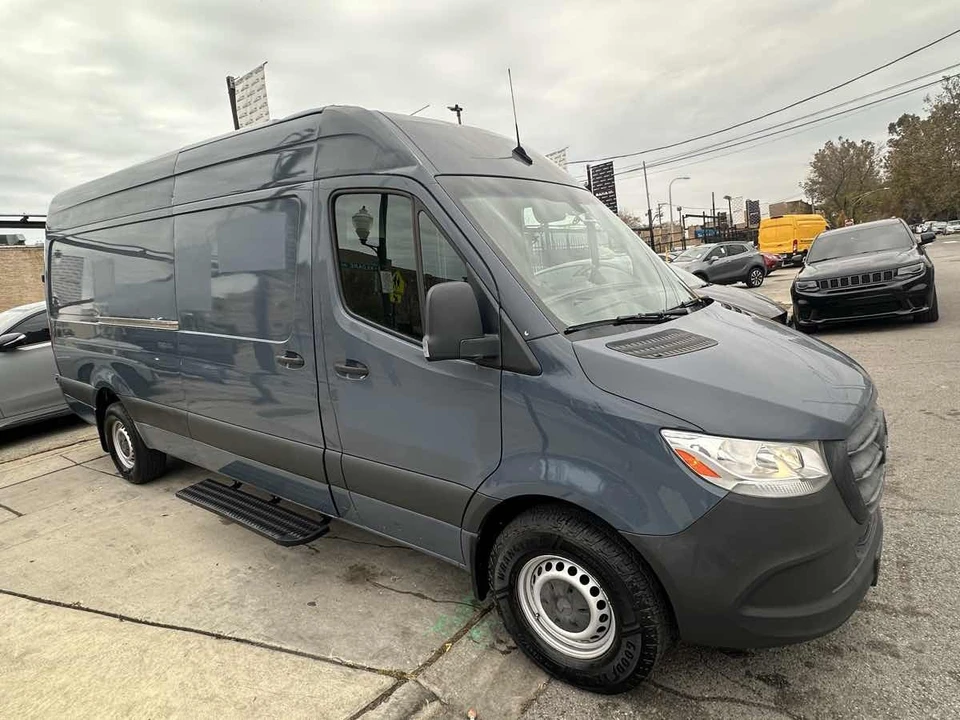 2019 Mercedes-Benz VS30 Sprinter - Image 11 of 21