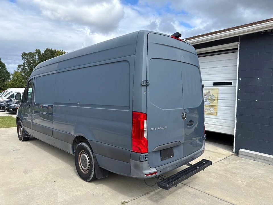 2019 Mercedes-Benz VS30 Sprinter - Image 3 of 17