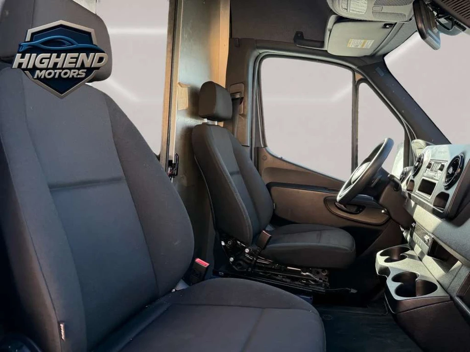 2019 Mercedes-Benz VS30 Sprinter - Image 17 of 21