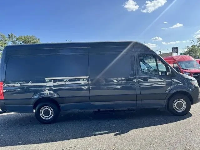 2019 Mercedes-Benz VS30 Sprinter - Image 9 of 12