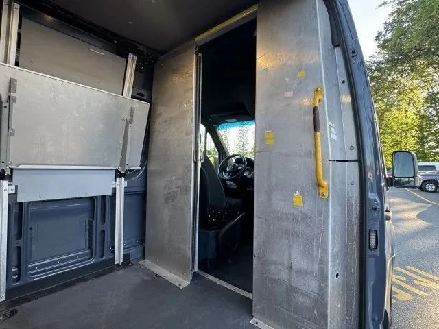 2019 Mercedes-Benz VS30 Sprinter - Image 9 of 12