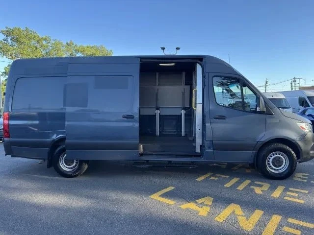 2019 Mercedes-Benz VS30 Sprinter - Image 7 of 12