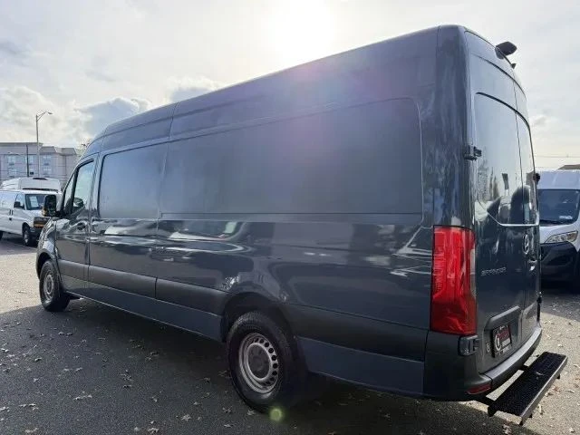 2019 Mercedes-Benz VS30 Sprinter - Image 4 of 12