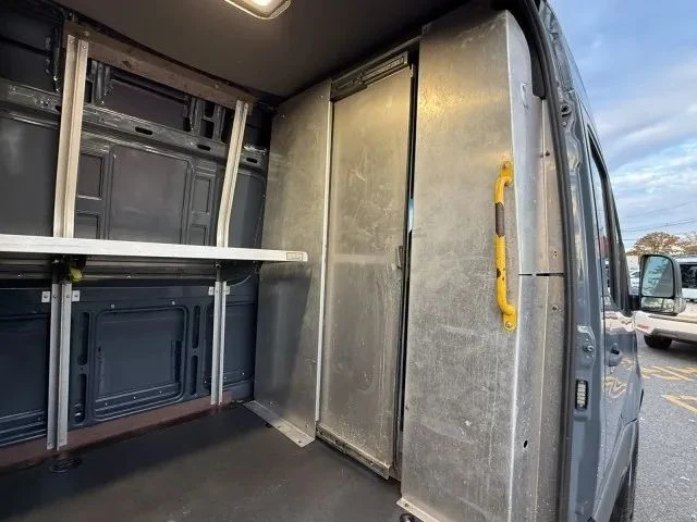 2019 Mercedes-Benz VS30 Sprinter - Image 9 of 12