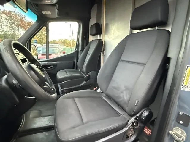 2019 Mercedes-Benz VS30 Sprinter - Image 11 of 12