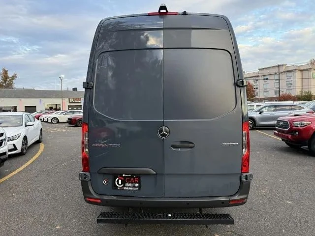 2019 Mercedes-Benz VS30 Sprinter - Image 5 of 12