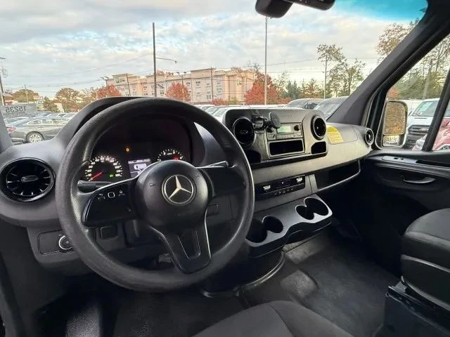 2019 Mercedes-Benz VS30 Sprinter - Image 10 of 12