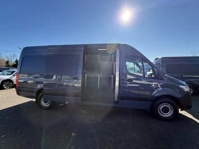 2019 Mercedes-Benz VS30 Sprinter - Image 9 of 12